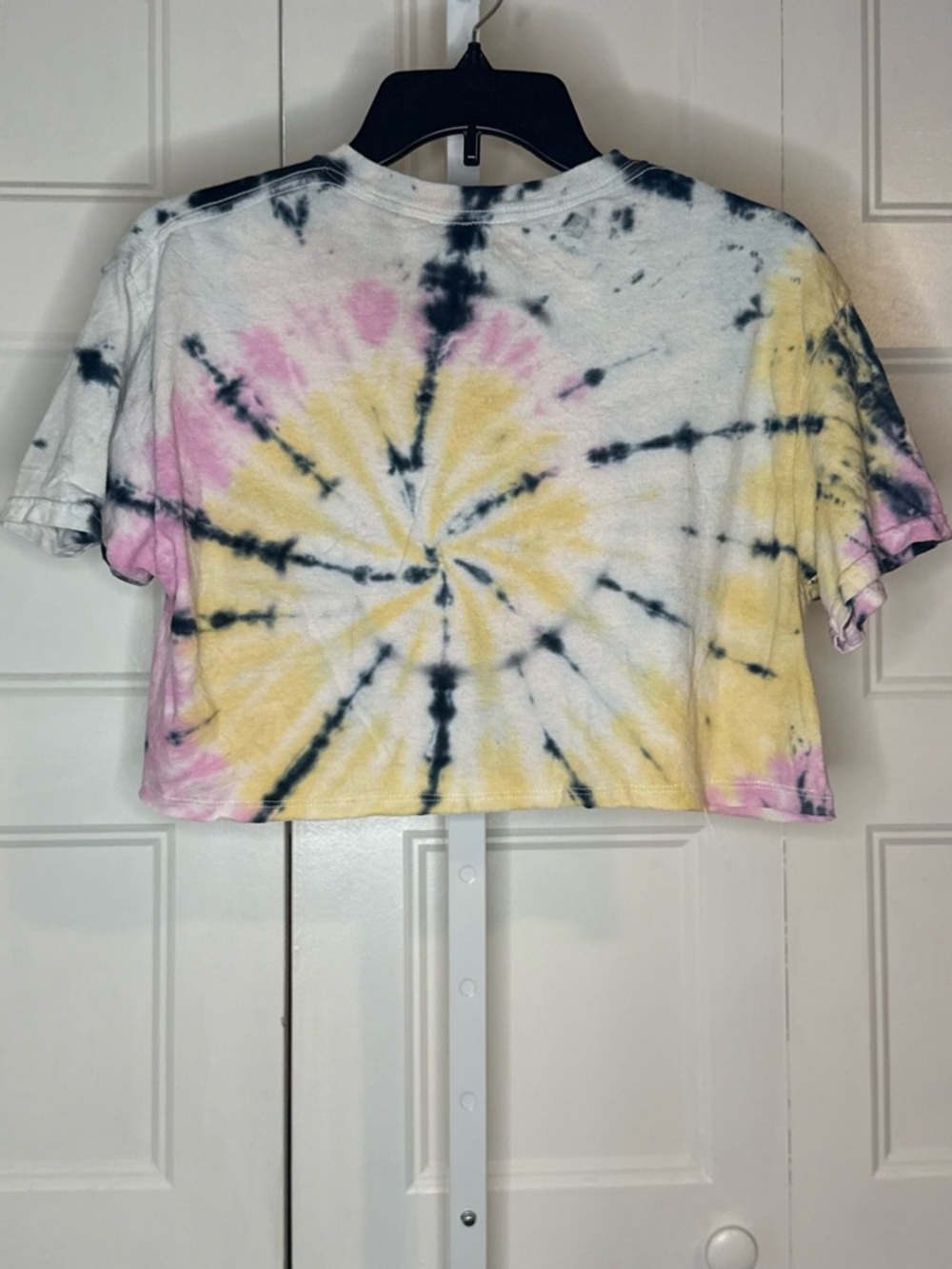 Repaved Tie-Dye Spiral Crop Tee in Yellow, Pink & dark blue